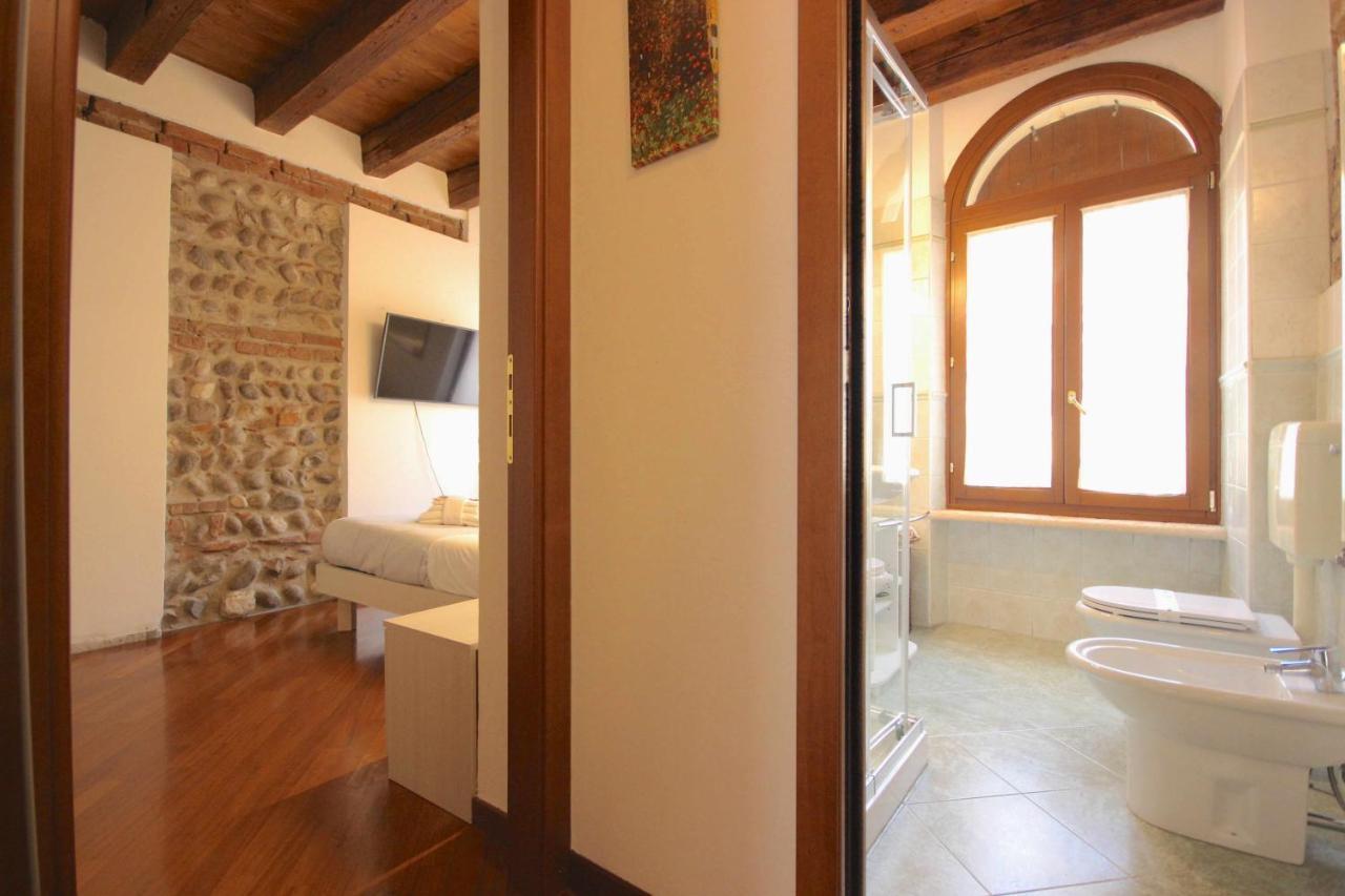 Case VR Holiday Casa di Mezzo Verona Exterior foto