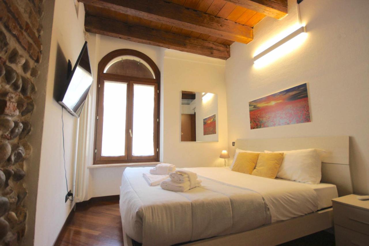 Case VR Holiday Casa di Mezzo Verona Exterior foto