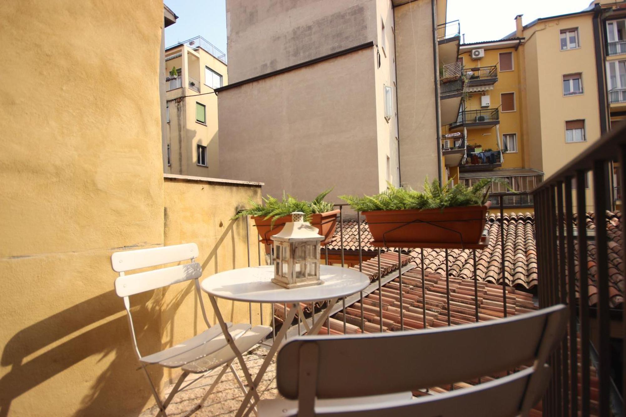 Case VR Holiday Casa di Mezzo Verona Exterior foto